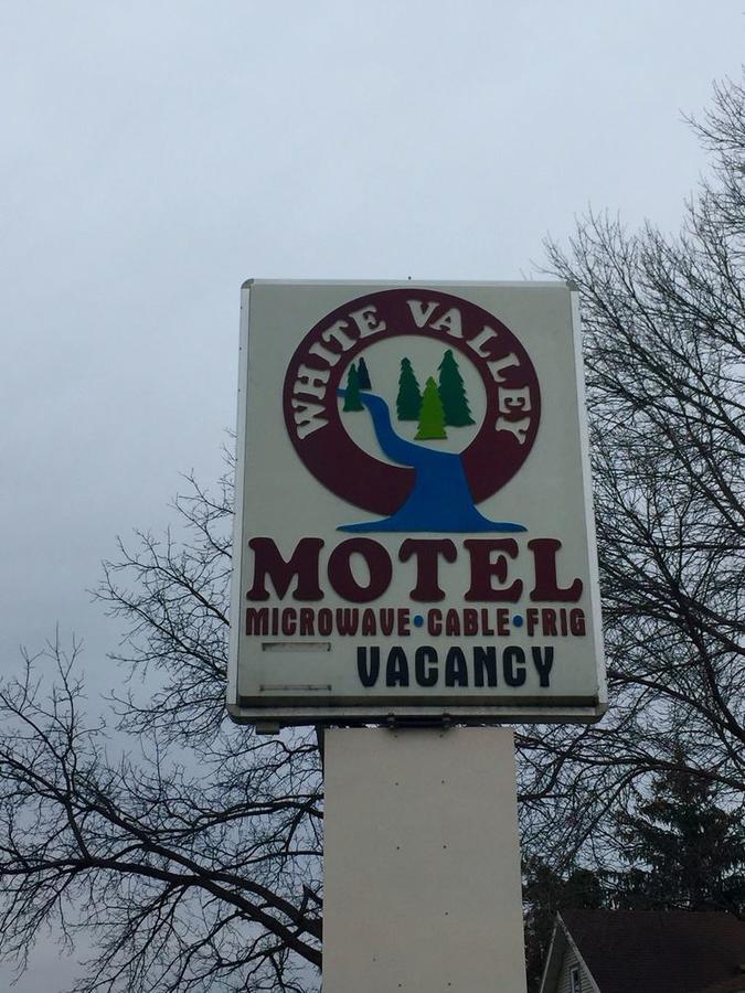 White Valley Motel Saint Charles Exterior photo